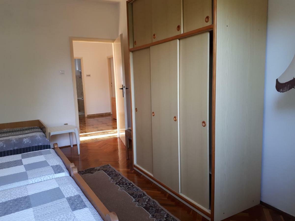 Апартаменти Apartman Ivan Пула Екстер'єр фото